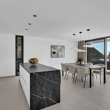 Ines Holiday home Makarska